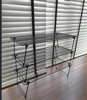 IKEA Shoe rack for 3 pairs of shoes 58x27 cm (Metallic/foldable)