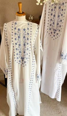 Safaid Kurtas