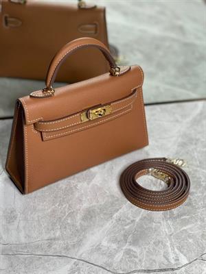 Rouge London Regal Earthen Luxury Handbag - Elegance Redefined