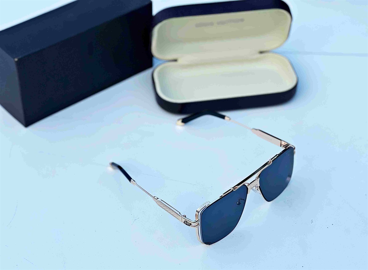 MB Rouge London Gold Platted Frame Imported Sun Glasses