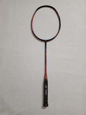Yonex Astrox 99 pro Bedminton racket