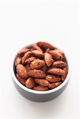 Badaam Giri - Almonds Without Shell - Roasted | Mehtab's Whole Almonds, 16 Ounces, Unsalted, Low Carb Snack, No Preservatives, Naturally Gluten Free, Non-GMO, Keto, Paleo, Vegan Friendly