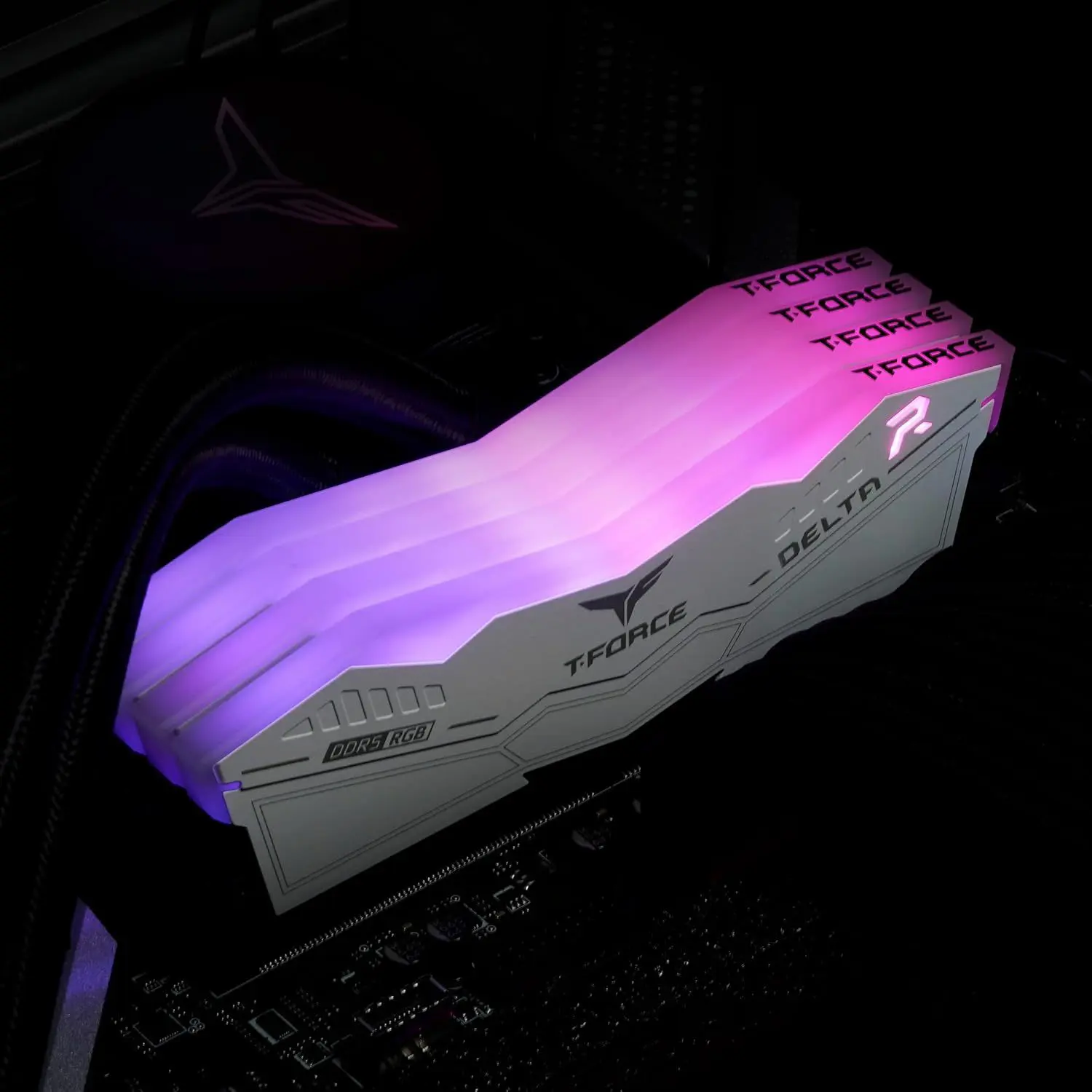 TeamGroup T-Force Delta RGB 16GB (2x8GB) 6000MHz CL38 White | 16GB