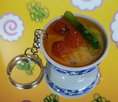 Meatball Ramen Bowl Keychain 