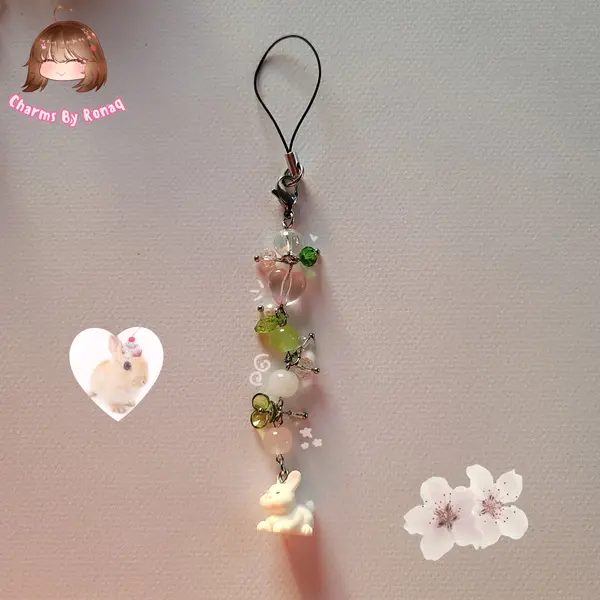 [SOLD OUT] Baby Bunny Phone Charm 