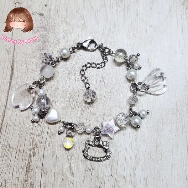 Hello Kitty Shimmer Bracelet 