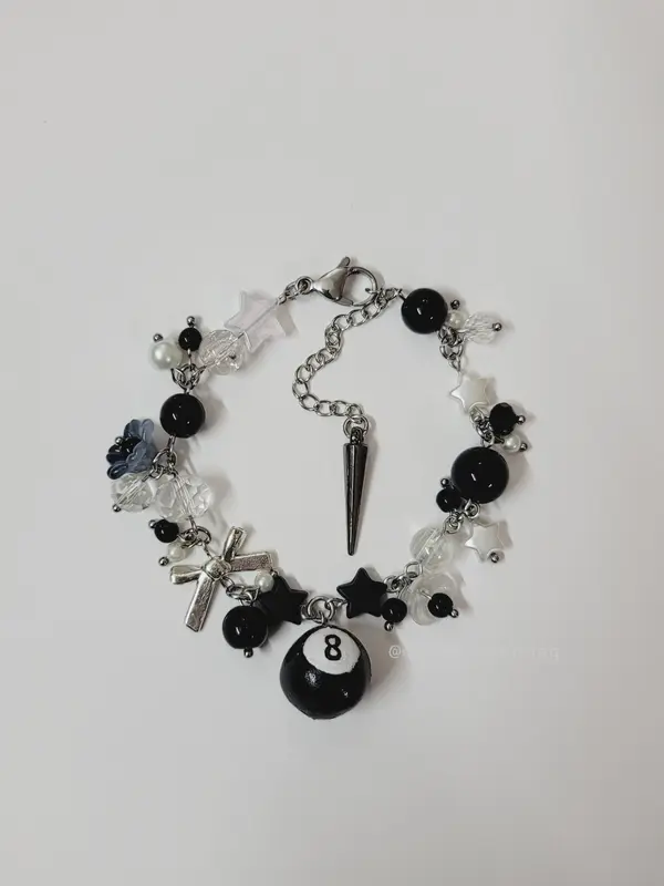 [SOLD OUT] 8 Ball Bracelet 