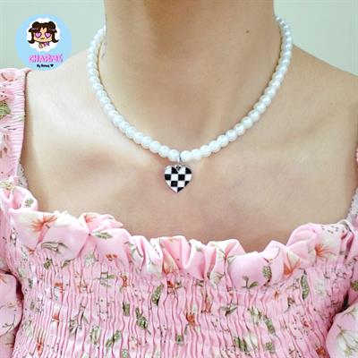 Checkered Heart Pearls Necklace 