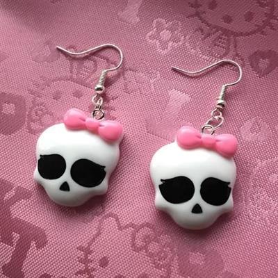 Draculaura Skullette Earrings 