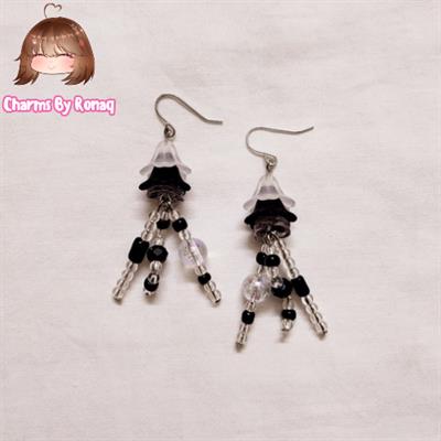 [SOLD OUT] Black Jellyfish Earrings 