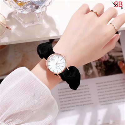 Luxury Ladies Magnet Chain Watch for Girls – Elegant and Stylish Timepiece with Magnetic Closure by SB FIT®