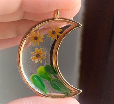 Sunflower And Leaves Clear Pendant