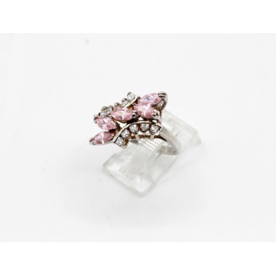 Beautiful Cut Shaped Pink Zircon Silver Ring