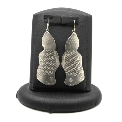 Beautiful Ethnic And Tribal Style "Fish" Earring In 925 Sterling Silver