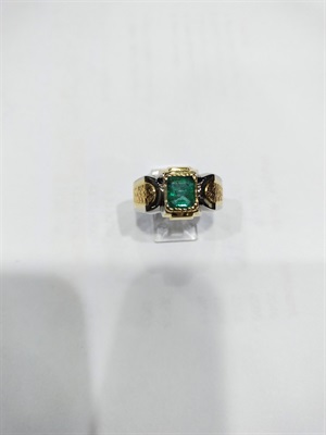 Emerald ring for men in 925 Sterling Silver