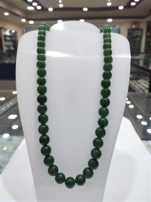 Natural Jade necklace - 9.30mm size