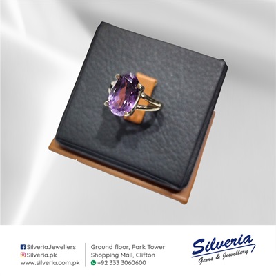 Natural Amethyst ring in 925 Sterling Silver 