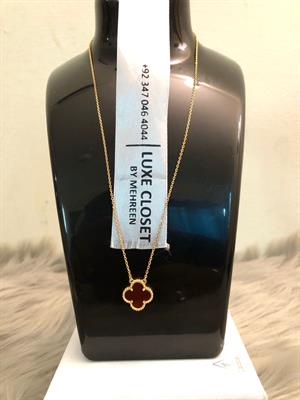 VCA Pendant Red Medium 