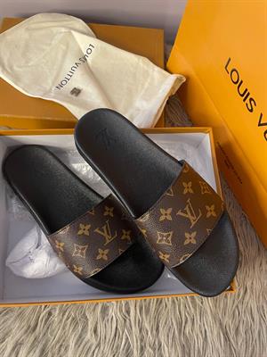 LV men slides 42