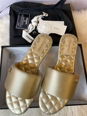 Chanel gold slides - EU 41