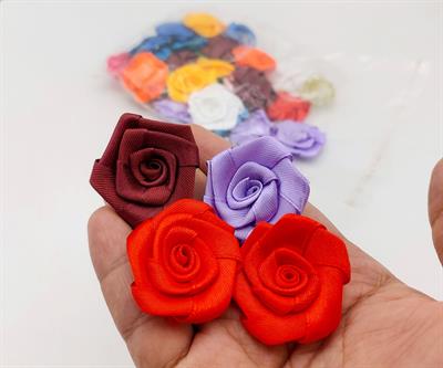 30 PIECE MULTICOLOR SATIN RIBBON FLOWERS