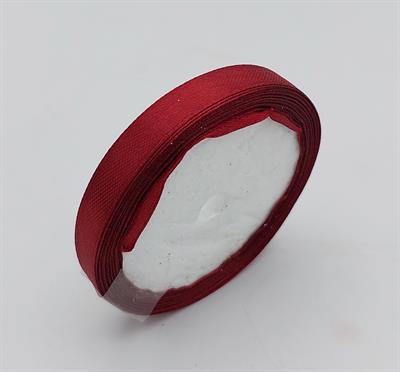 STUNNING SATIN RIBBON IN MAROON COLOR