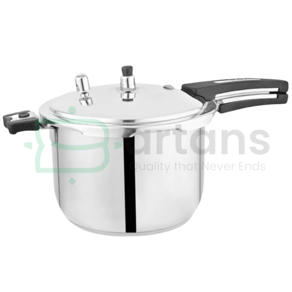 Alpha Stainless Steel Encapsulated Bottom 07 Litre  Pressure Cookers with Steamers