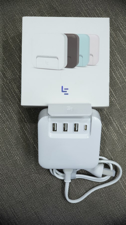 Letv 4 Port HUB With Quick Charge 2.0