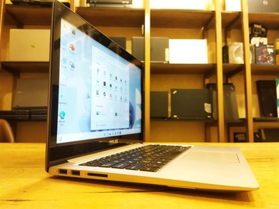 ASUS ZenBook 13 UX303UA | TouchScreen i5 6th Generation