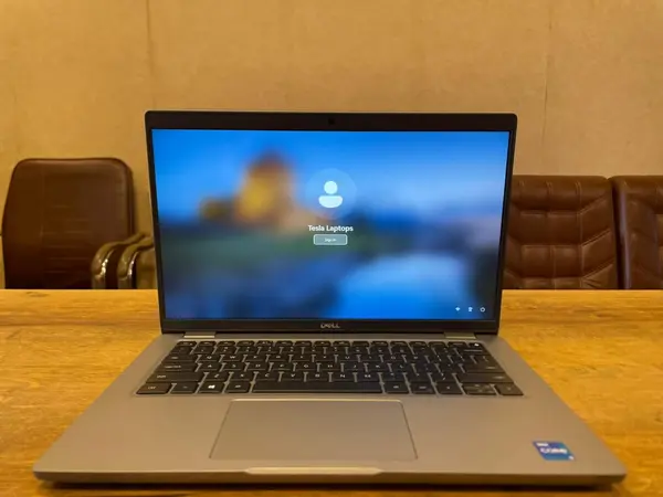 Dell Latitude 5420 Core i5 11th Generation - Intel Core i5-1135G7