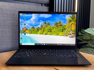 Lenovo ThinkPad X1 Carbon (5th Gen) | Core i7 6th Generation