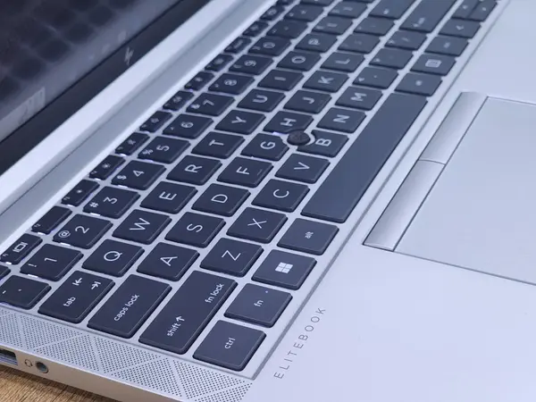 HP mt46 Mobile Thin Client Laptop AMD Ryzen™ 3 PRO 4450U | 14" FHD Display | 8GB DDR4 RAM | 256GB SSD