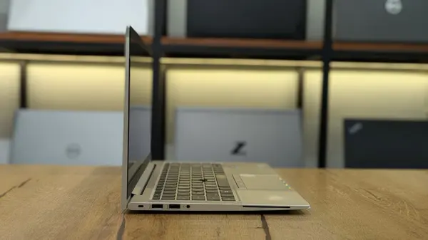 HP EliteBook 845 G8 Ryzen 7 Pro 5850U Laptop