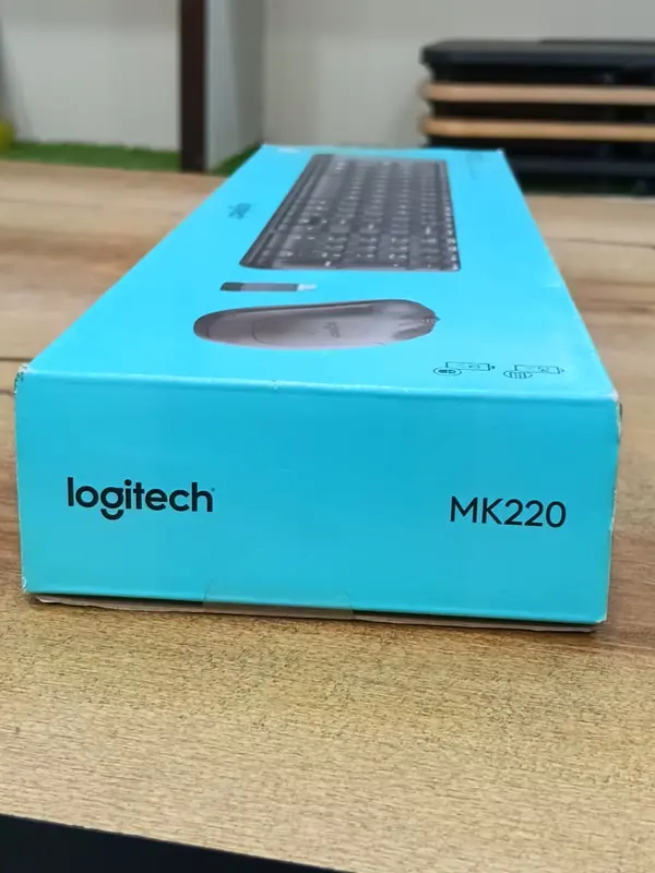 Logitech MK220 Wireless Keyboard & Mouse Combo