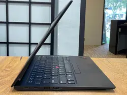 Lenovo ThinkPad X1 Carbon Gen 9 Laptop -  Intel® Quad Core™ i7-1185G7 vPro®