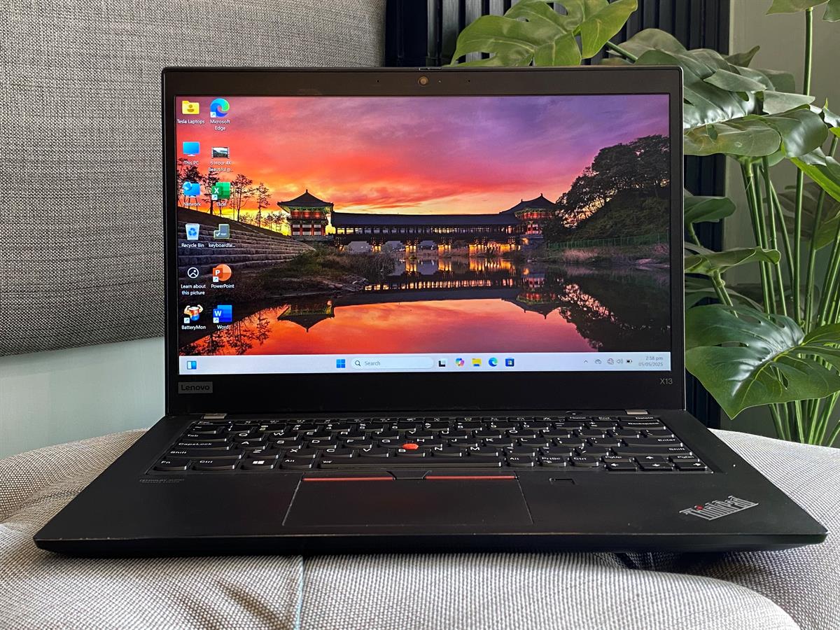 Windowsノート本体 Lenovo ThinkPad X13 /Core i7-10510U ThinkPad X13 (Intel) | 13 Inch WFH or Business Laptop