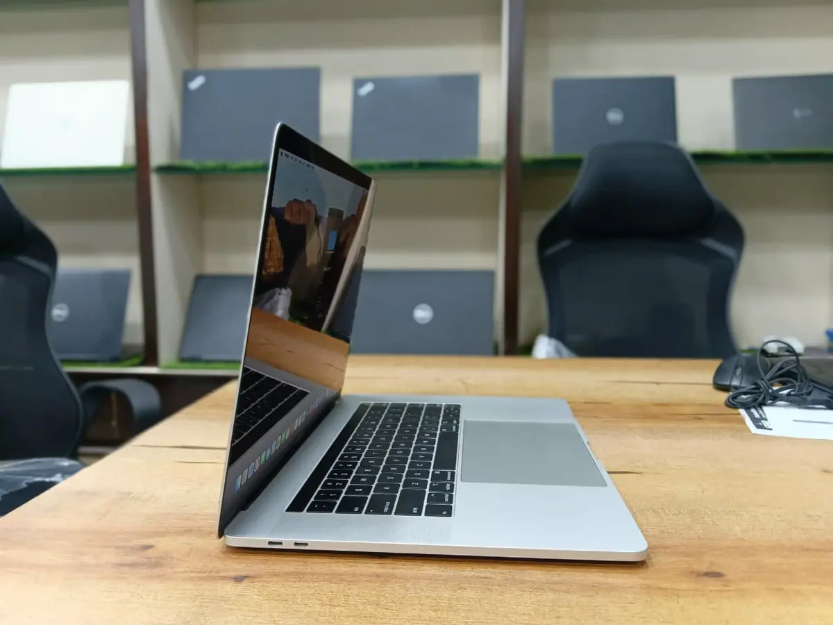 MacBook Pro 2018 (A1990), 15-inch | 16GB DDR4 RAM | 512GB SSD