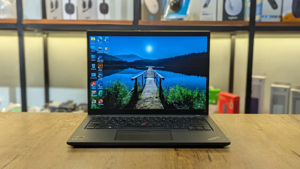 Lenovo ThinkPad T14 Gen 3 AMD Ryzen 7 Pro 6850U Laptop