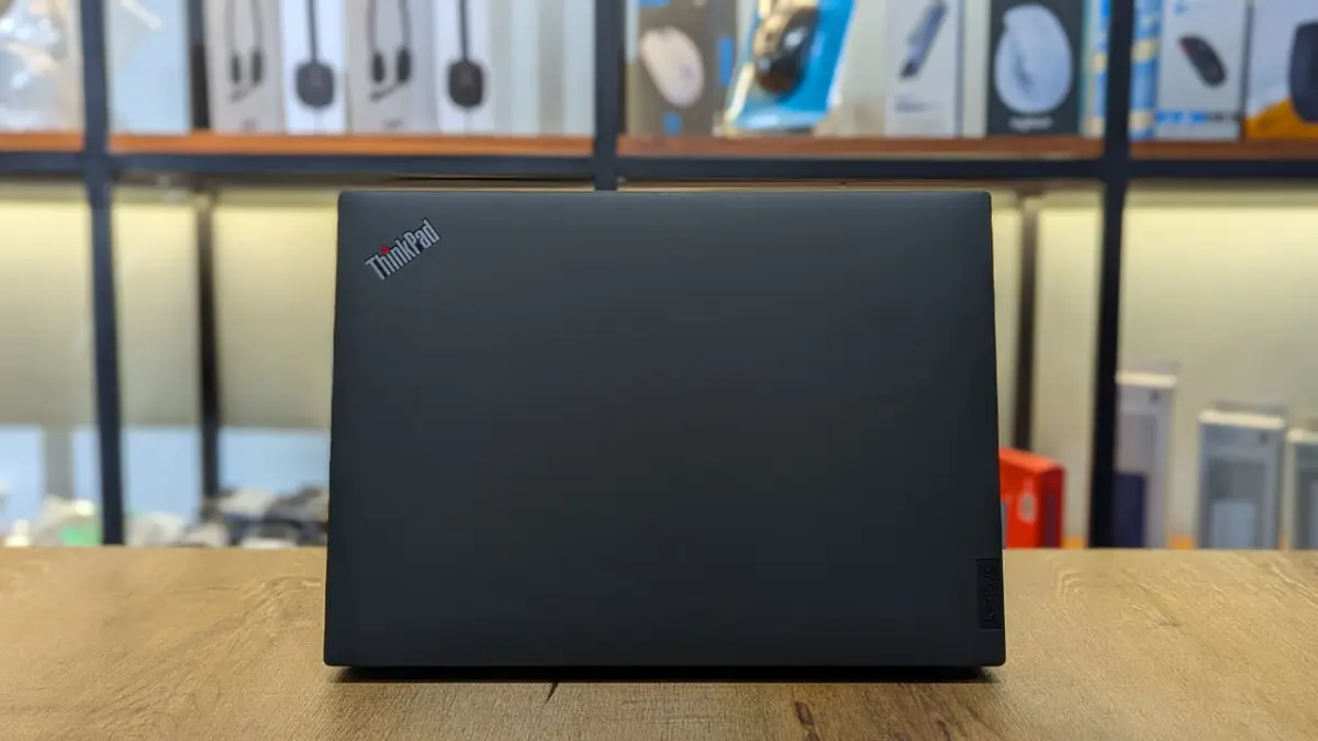 Lenovo ThinkPad T14 Gen 3 AMD Ryzen 7 Pro 6850U Laptop