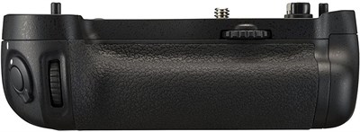 Battery Grip for Nikon D750
