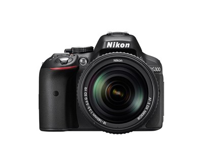 Nikon D5300 Kit (18-140mm)