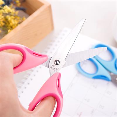 Deli 0605 Office Scissors 160mm(6.25) stainless scissors retail packing  Good looking desk scissors