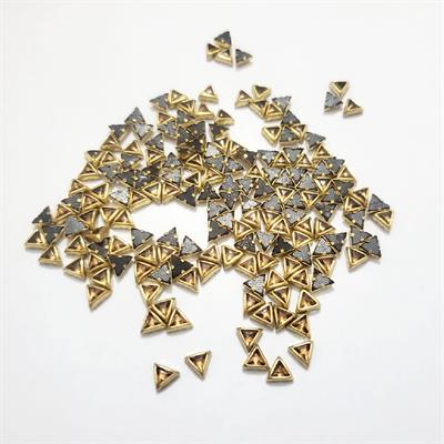  60 Pcs Triangle Shape Golden Kundan stone in Flat Back Beads for decoration Gold 5mm