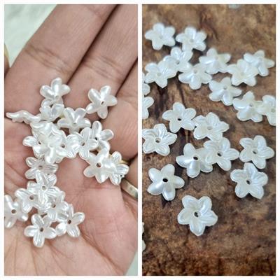 100 Pcs Acrylic Flower Caps off White Color Pearl flowers beads With Holes 10 mm