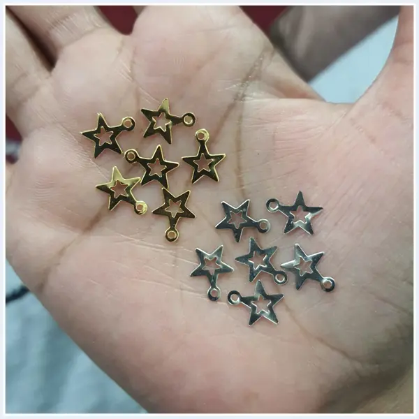 20 Pcs Tiny Heart & Butterfly Charms Acrylic Beads Making Crafts DIY With Hole 11mm metal