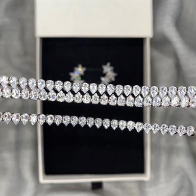 Diamond Cut Zircon Set