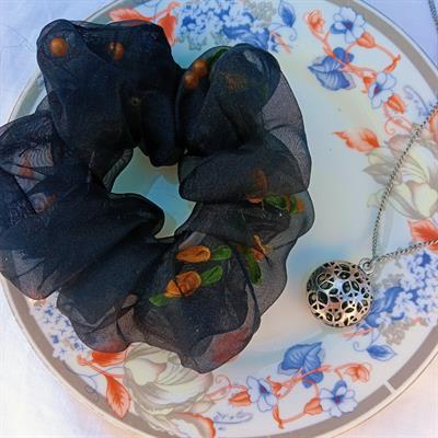 Black - Organza Luxury Scrunchie