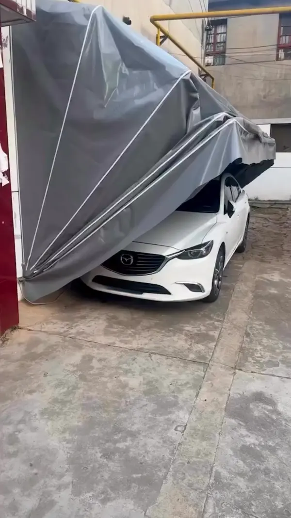 Retractable Carport – Foldable Lockable Car Shelter, Heavy Duty All Weather Portable Garage for Cars and SUVs