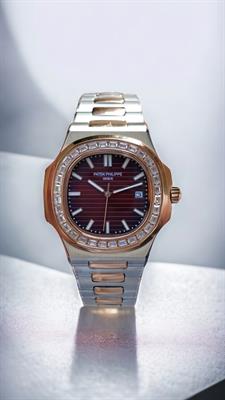 PT Luxury Watch 