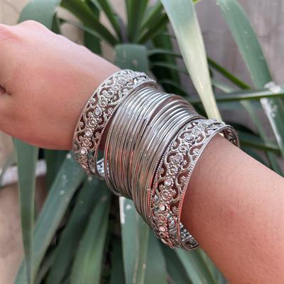 Sliver bangles ( B012)